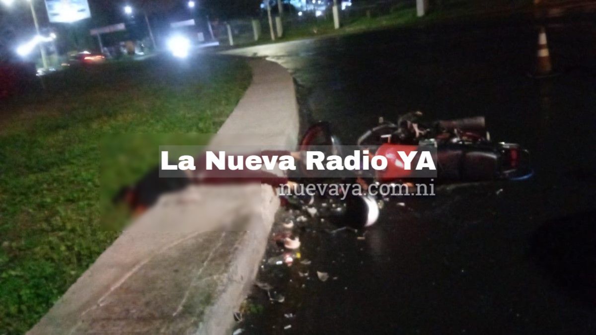 Javier Antonio Álvarez murfió esta madrugada tras impactar contra la Rotondo Rubén Darío de Managua