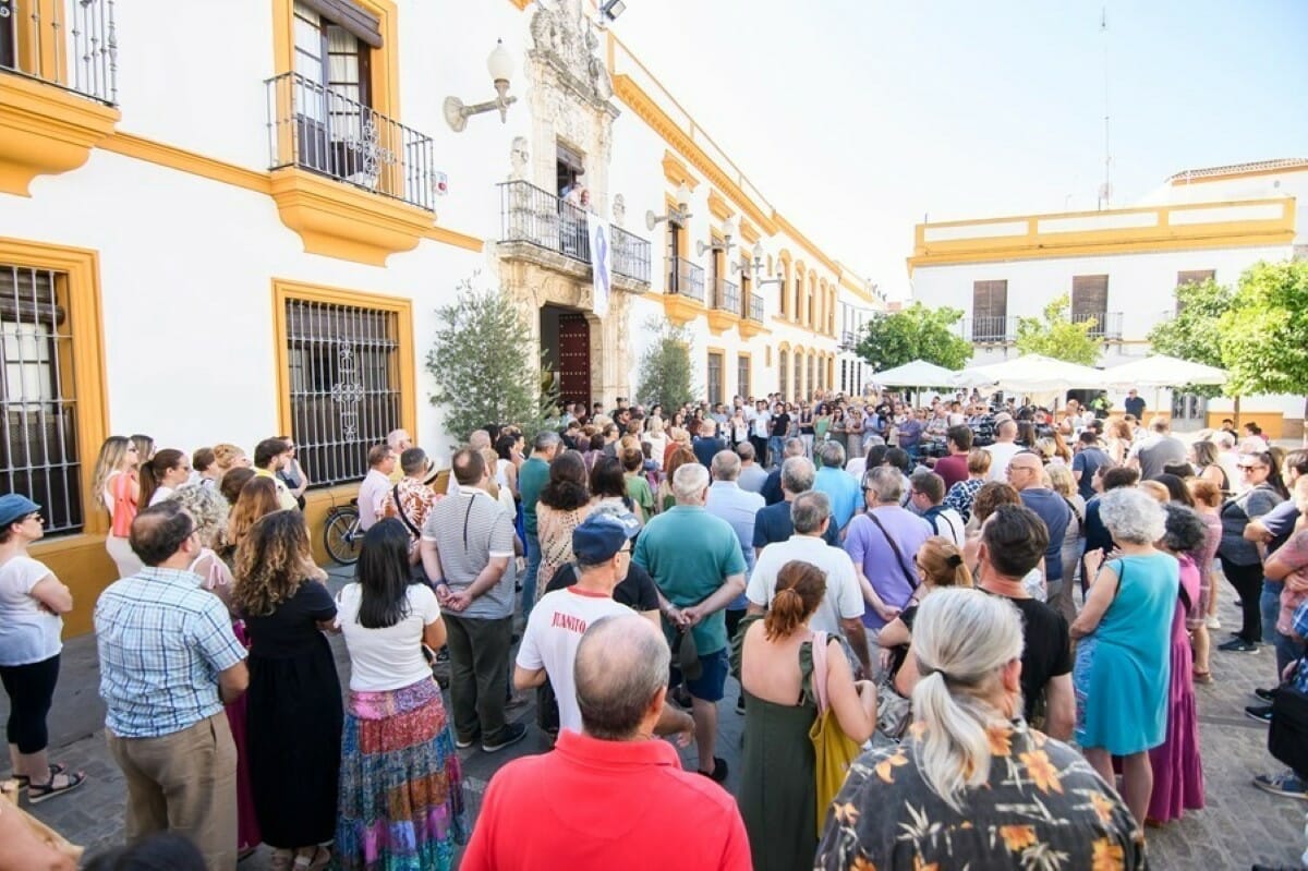 Españoles y nicaragüenses en Utrera solidarios con familia de joven nicaragüense víctima de femicidio