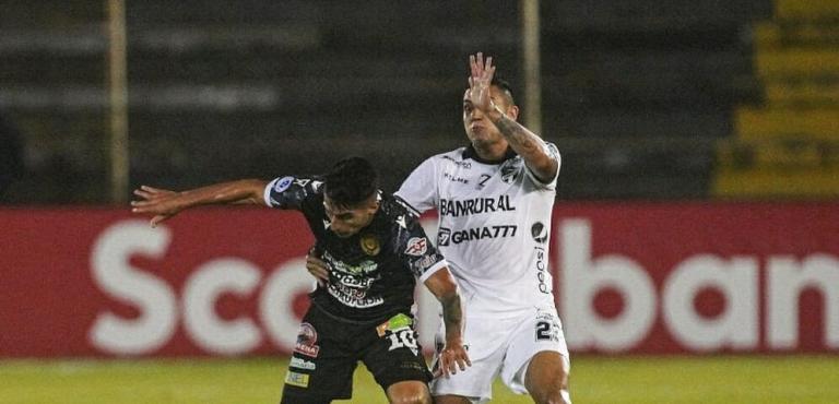 Diriangén enfrenta al Real España en la Copa Centroamericana de fútbol