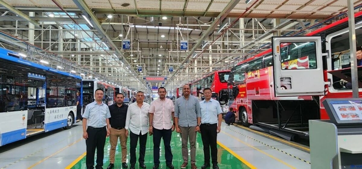 Una delegación nicaragüense visitó la fábrica de autobuses Yutong, en China