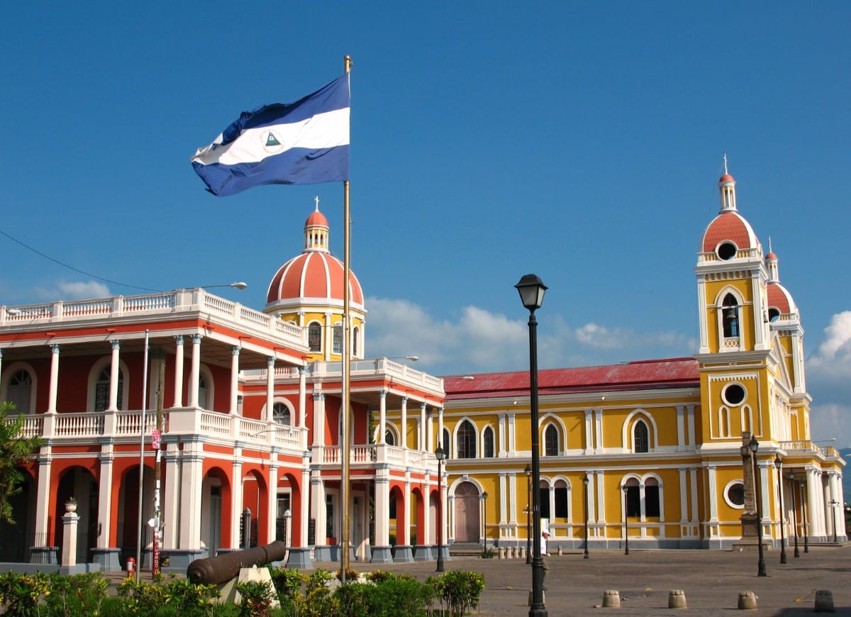 Ciudad de Granada, Nicaragua, Plaza Central