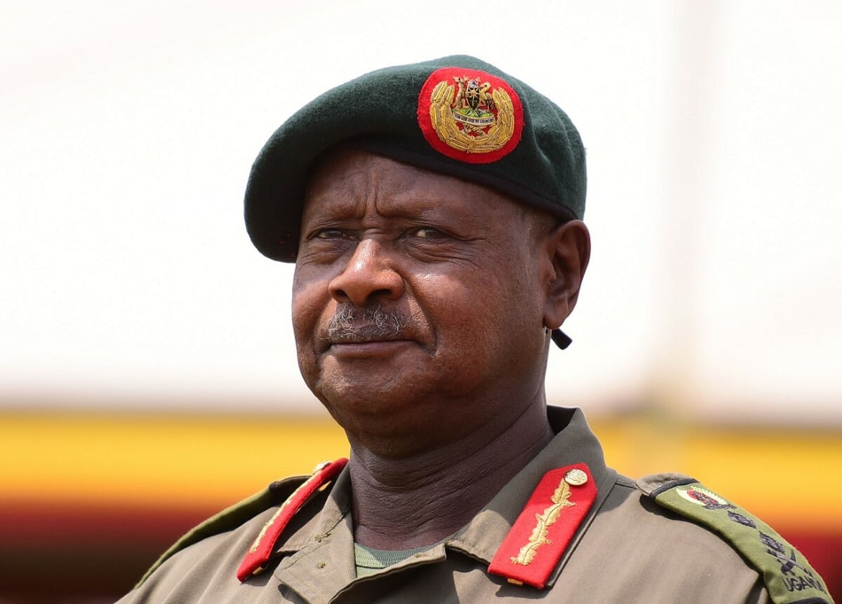  General Yoweri Kaguta Museveni, Presidente de la República de Uganda