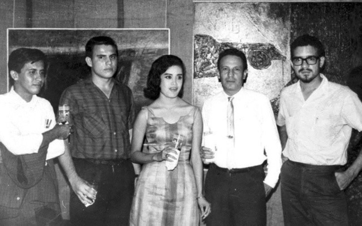 Roberto Cuadra, Jorge Eduardo Arellano, Ana Ilce Gómez, Juan Aburto y Beltrán Morales (Galería Praxis, Managua, 1965).