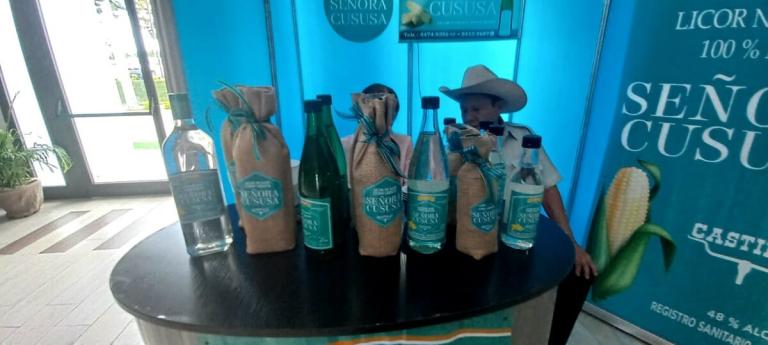 «Señora Cususa» resalta la tradición ancestral del licor de maíz en Nicaragua Diseña 2023
