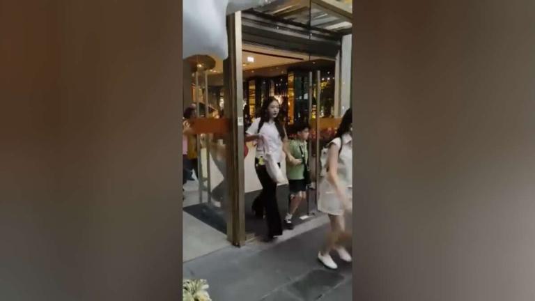 Tiroteo en lujoso centro comercial de Tailandia deja cuatro muertos