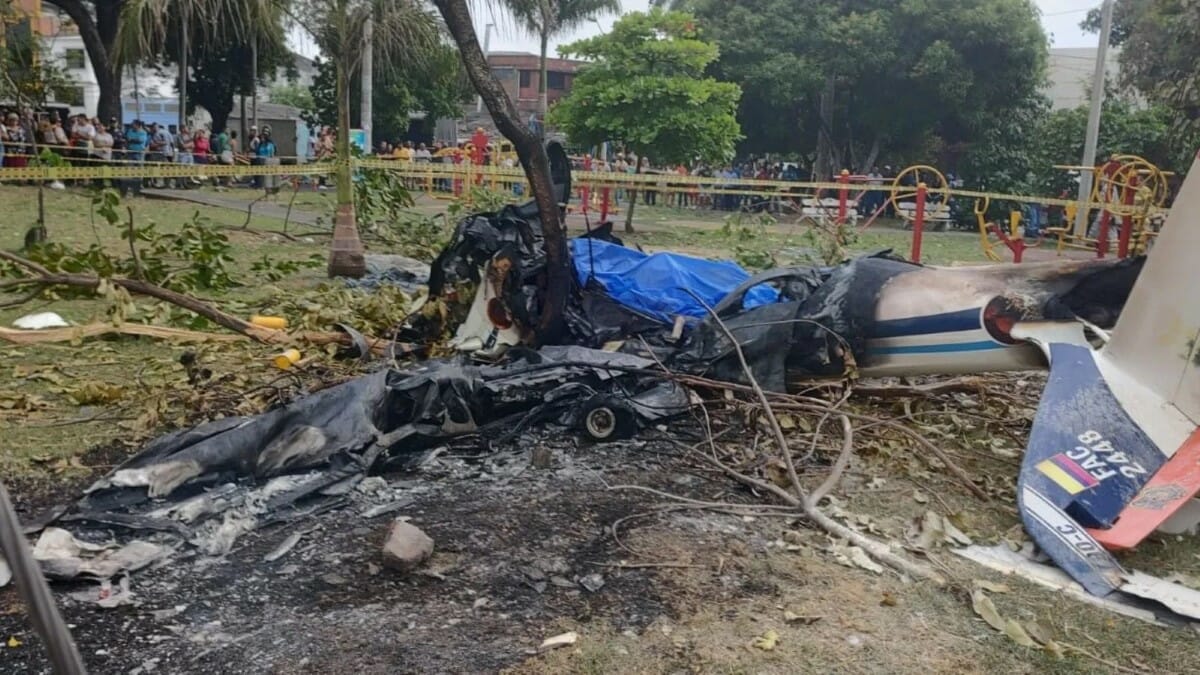 Una avioneta cayó en Cali, Colombia