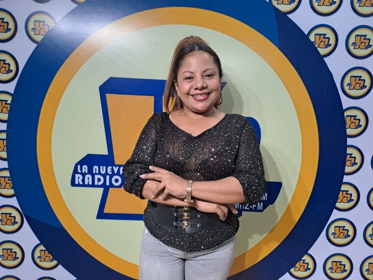 La cantante nicaragüense Rina Baltodano