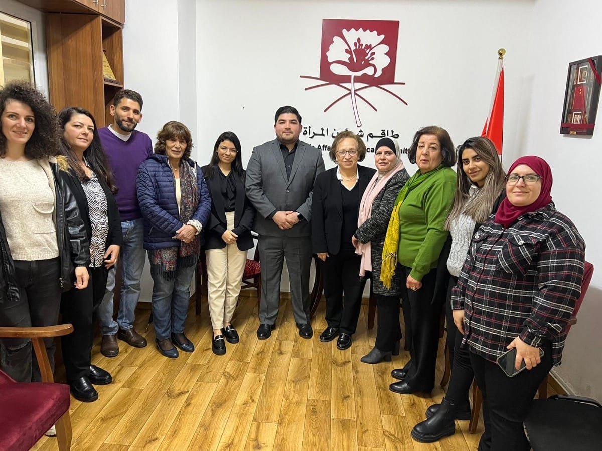 Nuestro embajador en Palestina, Compañero Roberto Morales Hernández, sostuvo un fraterno encuentro con la Doctora Areej Odeh