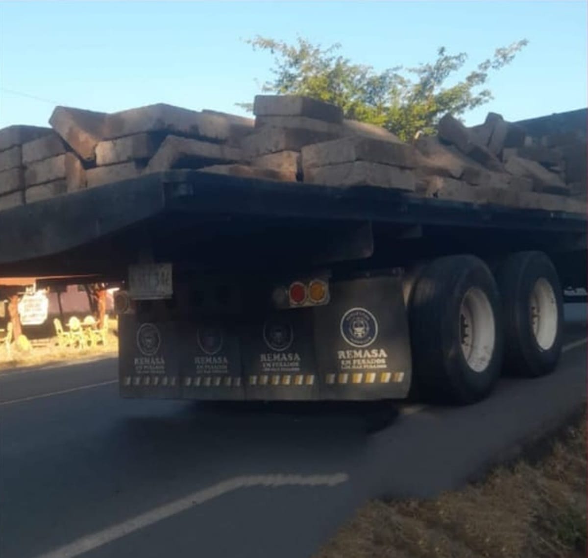 Camión con piedra cantera mata a niño de 12 años en Tipitapa