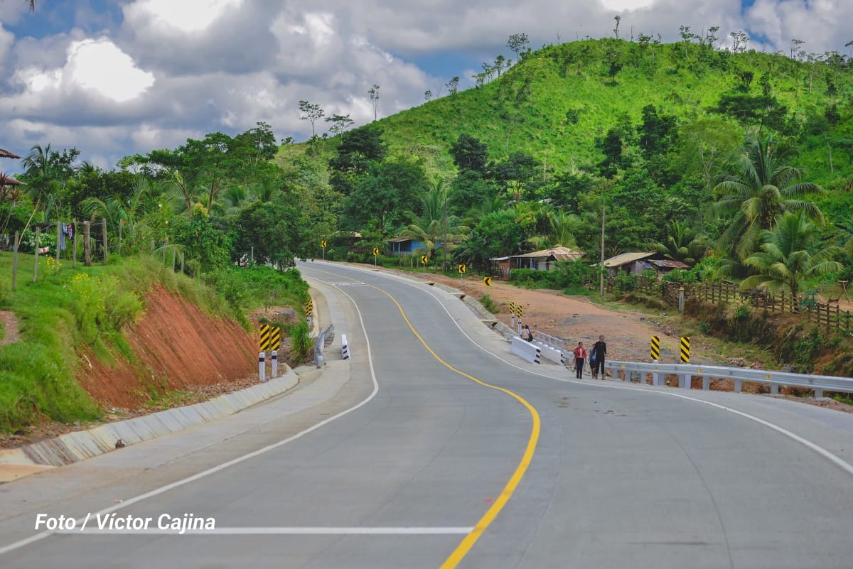 Carretera Sahsa - Puerto Cabezas en la Región Autónoma de la Costa Caribe Norte