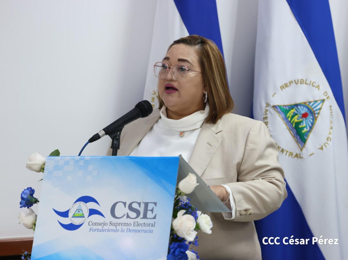 La magistrada presidenta del Consejo Supremo Electoral Brenda Rocha