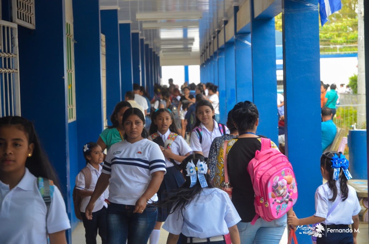 Este año más de un millón 800 mil estudiantes ingresaron a clases en Nicaragua