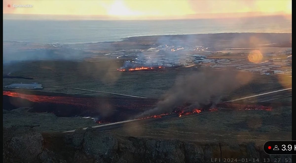 Nueva erupción volcánica en Islandia cerca de Grindavik