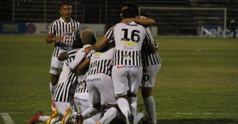 Diriangén domina a gusto y placer el Fútbol Nacional