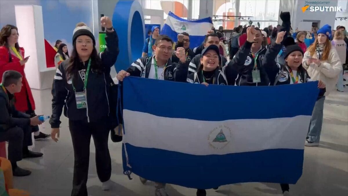 Una delegación nicaragüense participa en el Festival Mundial de la Juventud, que reúne en Rusia a más de 20,000 jóvenes de más casi 200 países. Foto Sputnik