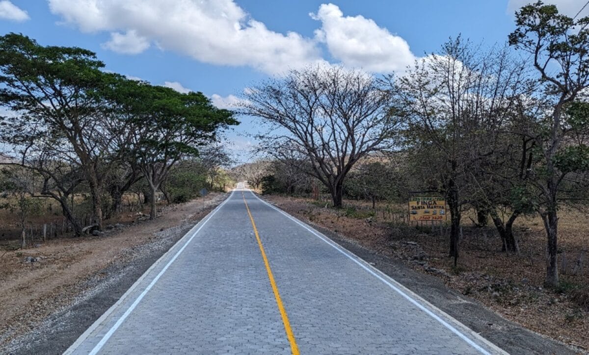 Inauguración del segundo tramo de la carretera Ochomogo-Las Salinas en Rivas