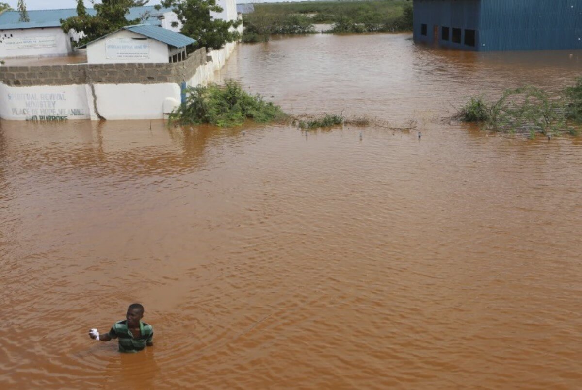 Tragedia en Kenia: represa colapsa y deja 42 muertos