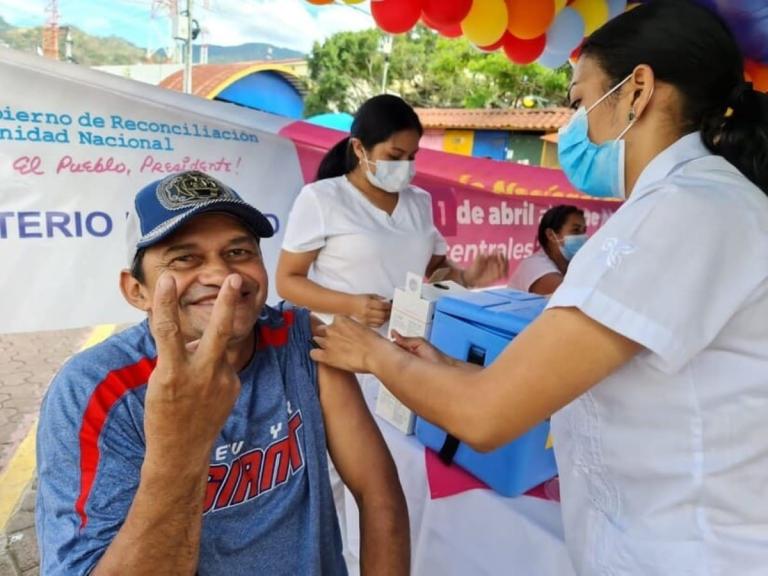 Avanza en un 50% Campaña Nacional de Vacunación