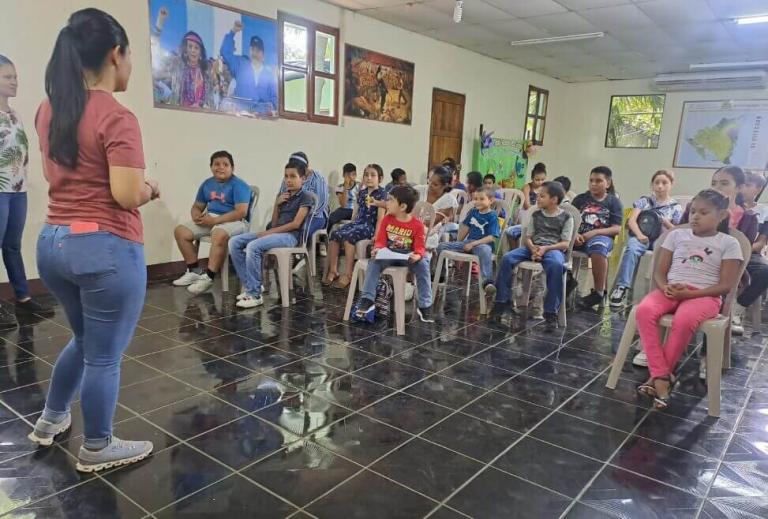 INAFOR: juntos por la educación ambiental