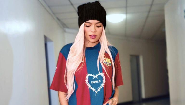 Barcelona tendrá a Karol G en su pecho en El Clásico ante el Real Madrid