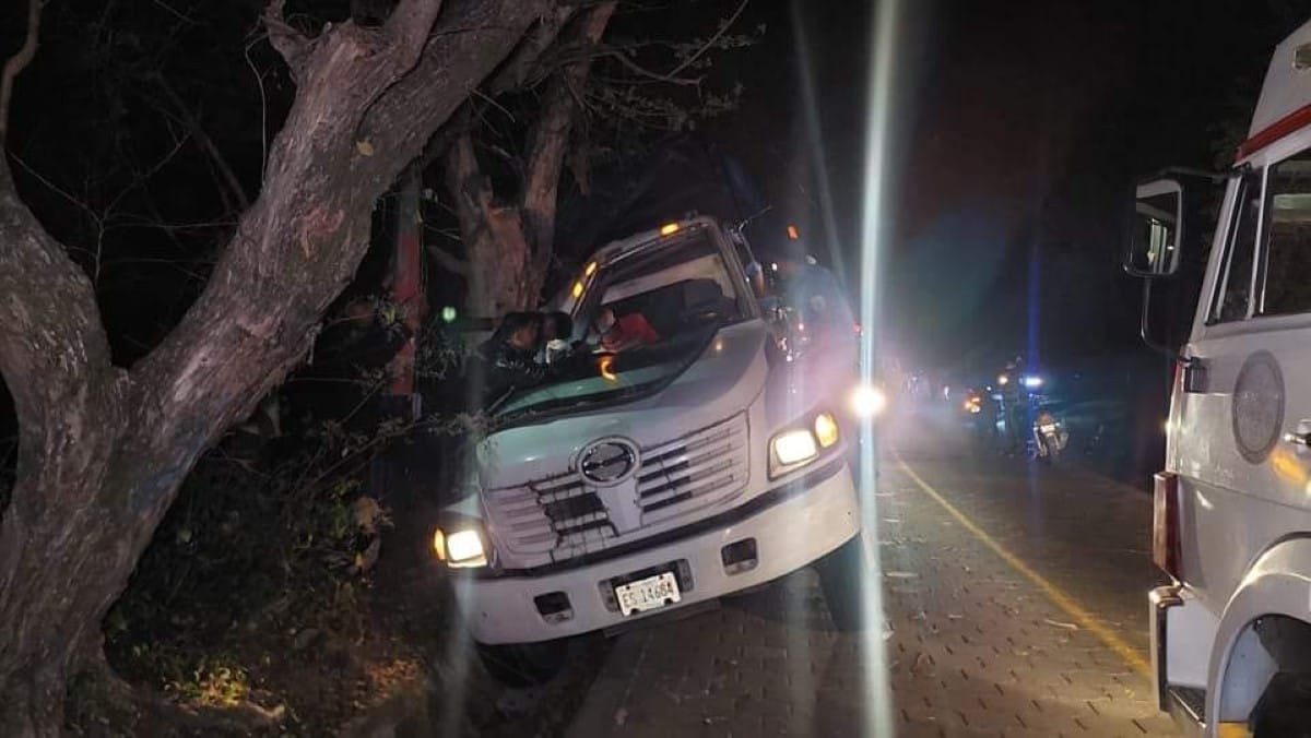 Accidente en Somoto: mujer herida en colisión de camión