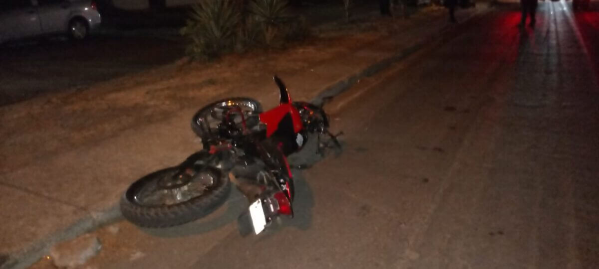 Trágico accidente en Poneloya: joven fallece en moto