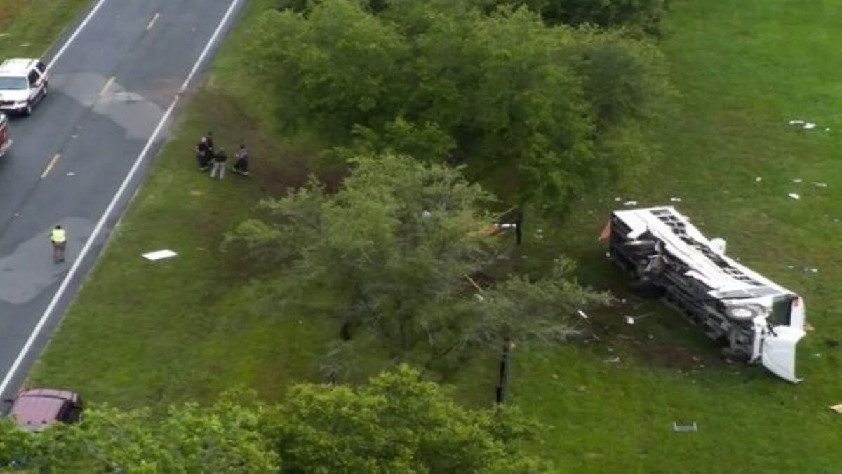 Accidente fatal en Florida: 8 muertos y 40 heridos en bus de trabajadores agrícolas