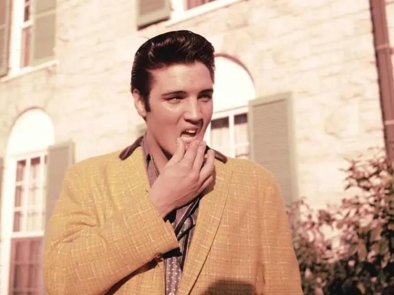 Paralizan venta de la mansión de Elvis Presley por solicitud de su nieta