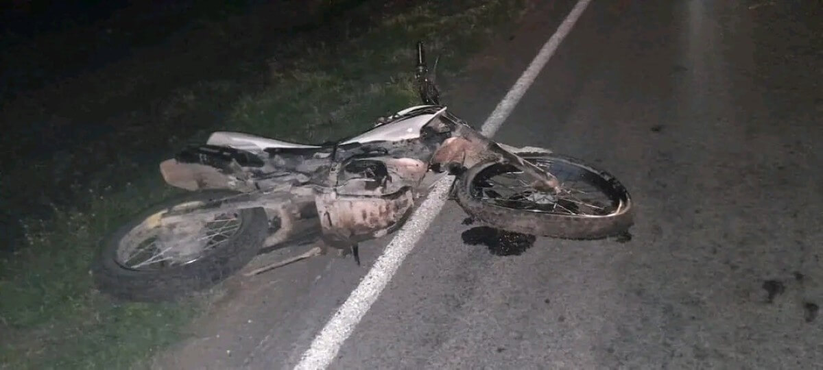 Trágico accidente: joven de 23 años muere al chocar en la carretera León - San Isidro