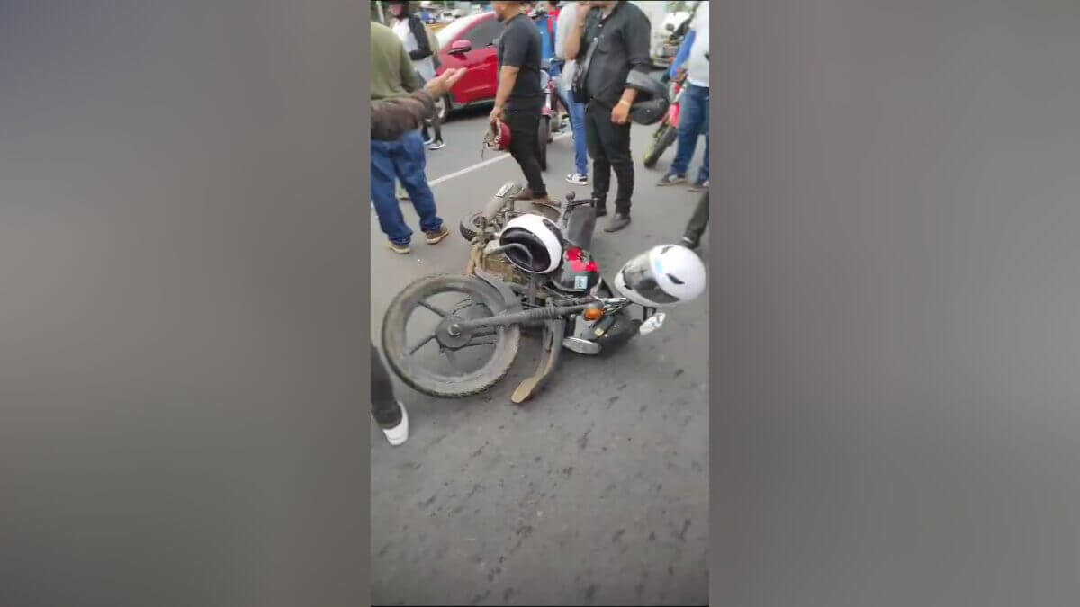 Ambos circulaban en la motocicleta marca Boxer matrícula de Boaco 11199