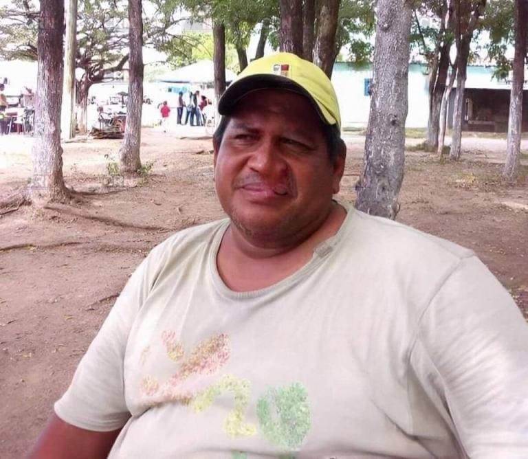 Furgonero nicaragüense muere arrollado por cabezal en Guatemala