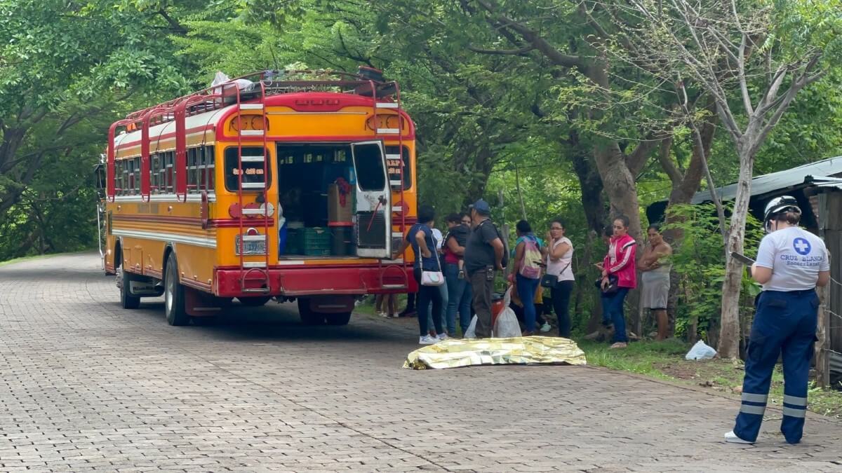 Fátima Gutiérrez pereció al pasarle encima las llantas de un bus