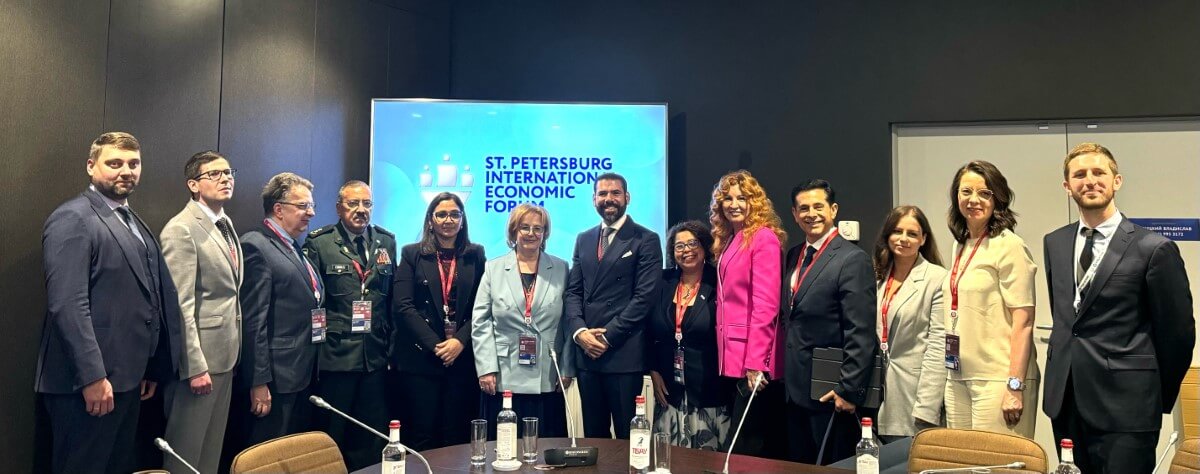 Delegación nicaragüense fortalece lazos en Foro Económico Internacional de San Petersburgo