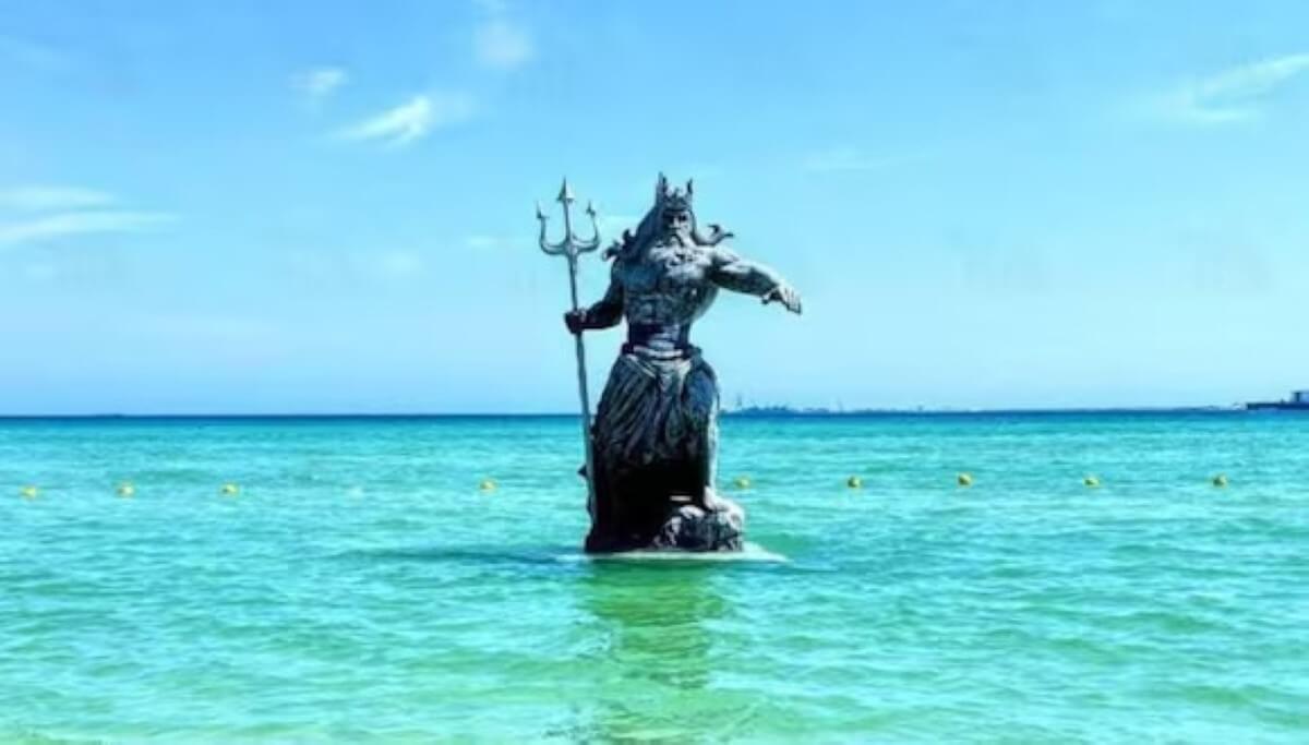 Polémica en Yucatán: ¿Deidad griega o dios maya? Posible destrucción de estatua de Poseidón