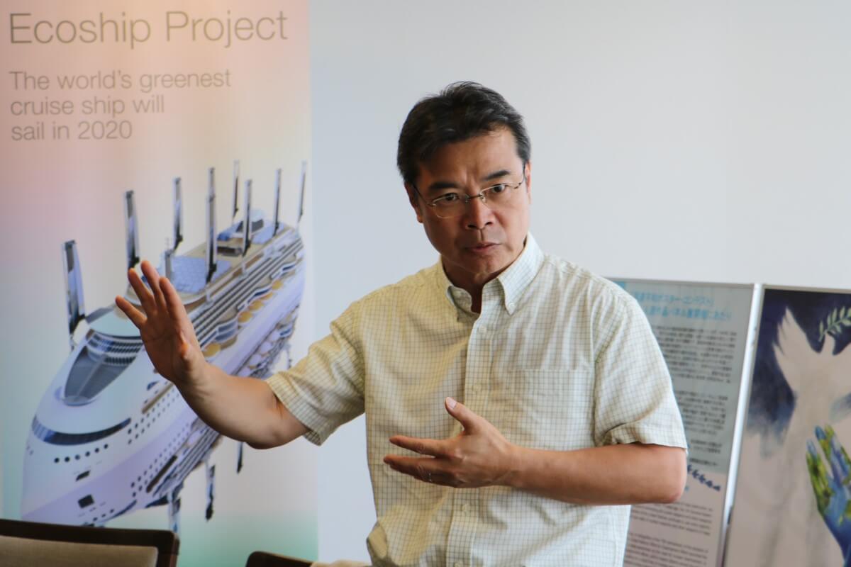 Yoshioka Tatsuya, Director del Barco de la Paz