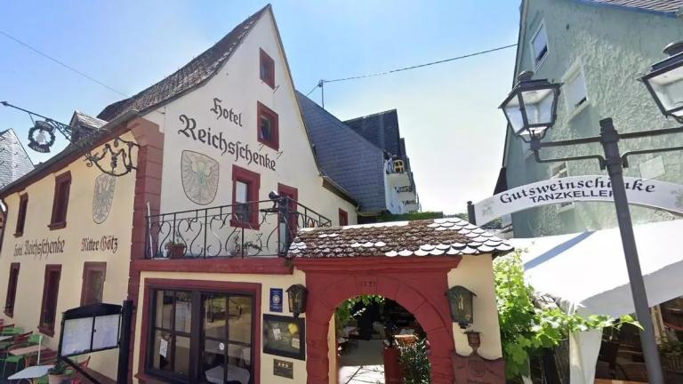 Derrumbe de hotel deja dos muertos y varios heridos en Alemania