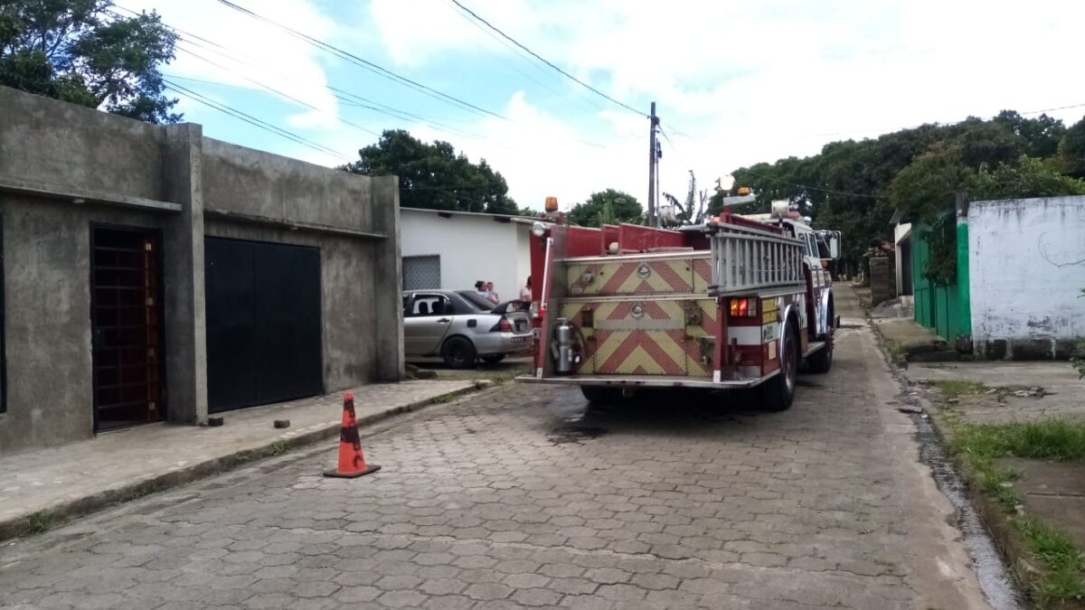 Doña Ana Cecilia García vive un conato de incendio en Dolores