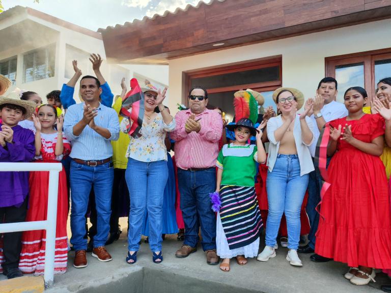 Familias inauguran baño sauna en los termales de Tipitapa
