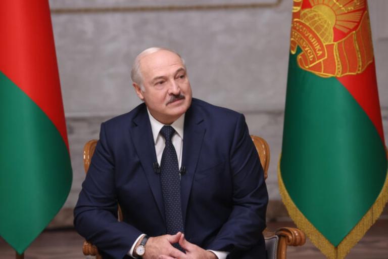 El presidente de Belarús Aleksandr Lukashenko saluda la Independencia de Nicaragua
