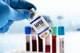 OMS aprueba la primera vacuna específica contra el Mpox