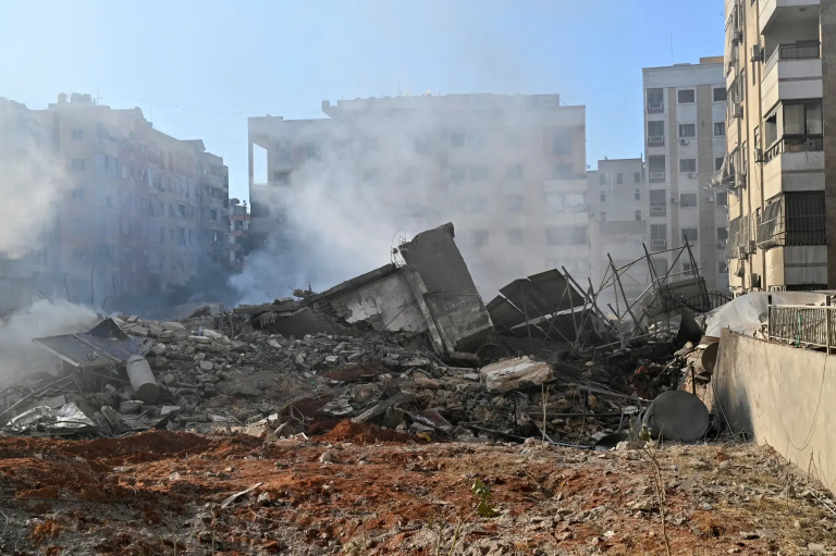 Bombardeos de Israel en Líbano dejan al menos 105 muertos y 359 heridos en 24 Horas