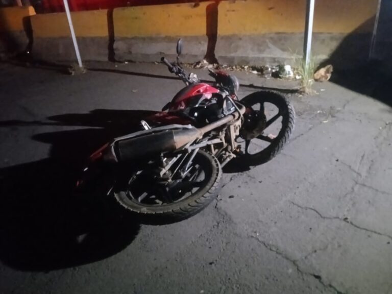 Motociclista pierde la vida al estrellarse en la parte trasera de un camión en Matagalpa