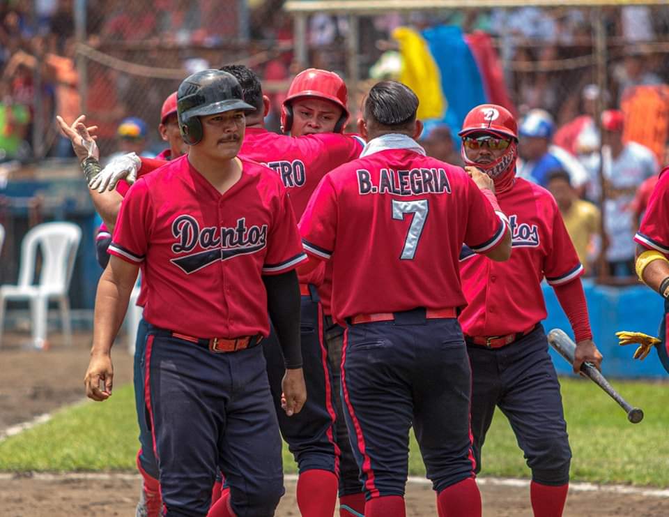 Dantos vencen 4-0 a Chinandega en la final de Pomares