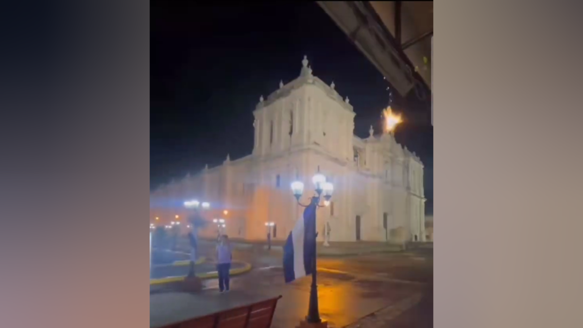 Impacto del rayo en Catedral de León: daños severos