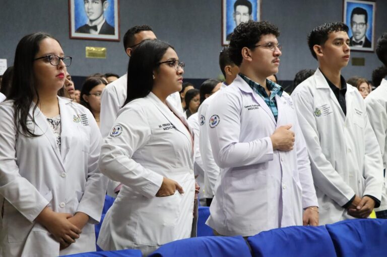 UNAN-Managua realiza II Simposio Estudiantil de Ginecología: Un paso adelante en la lucha contra el cáncer de mama