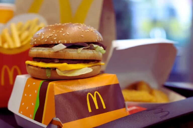 Más de 70 intoxicados al comer hamburguesas de McDonald’s