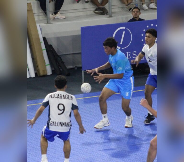 Nicaragua debuta con victoria en Balonmano masculino en los Juegos de Codicader 2024