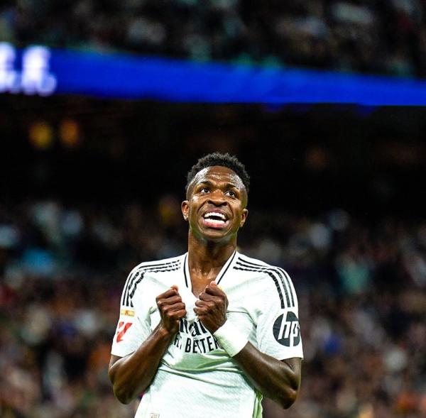Brasileño Vinícius Júnior inicia pretemporada con el Real Madrid en medio de Polemica