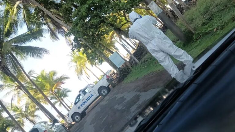 Pinolera es hallada muerta con señales de violencia en la cara en playa Jacó, Costa Rica