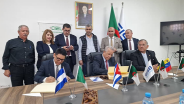 Nicaragua y Argelia impulsan cooperación industrial y comercial en visita estratégica